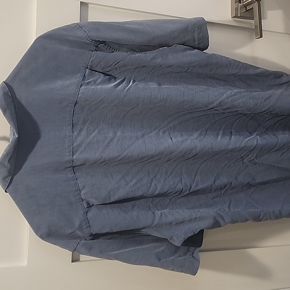 XL Quicksilver camp shirt - Picture 3 of 3